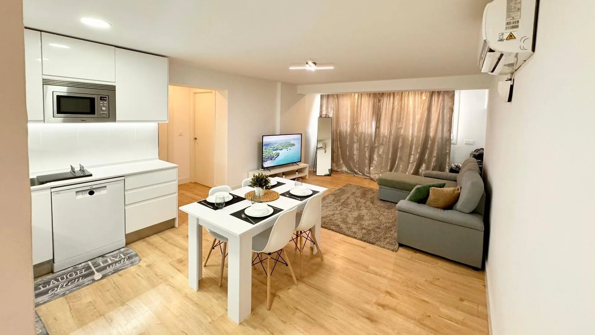 Malaga Luxury Apartment Near To The Beach Spain