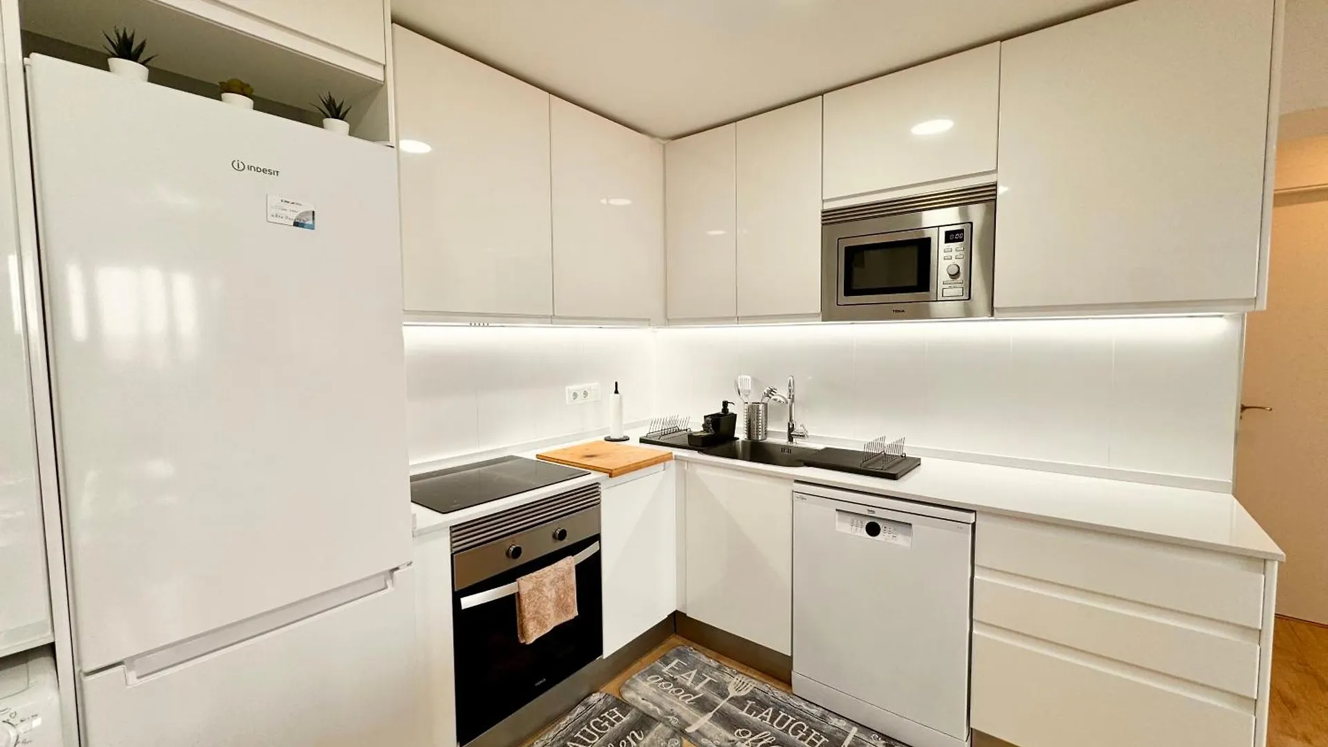 Malaga Luxury Apartment Near To The Beach 0*,
